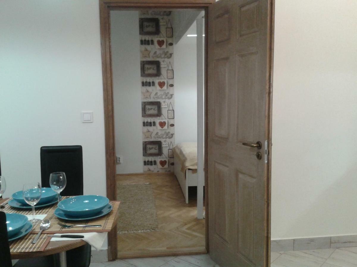 Lily Apartman Budapest Bagian luar foto